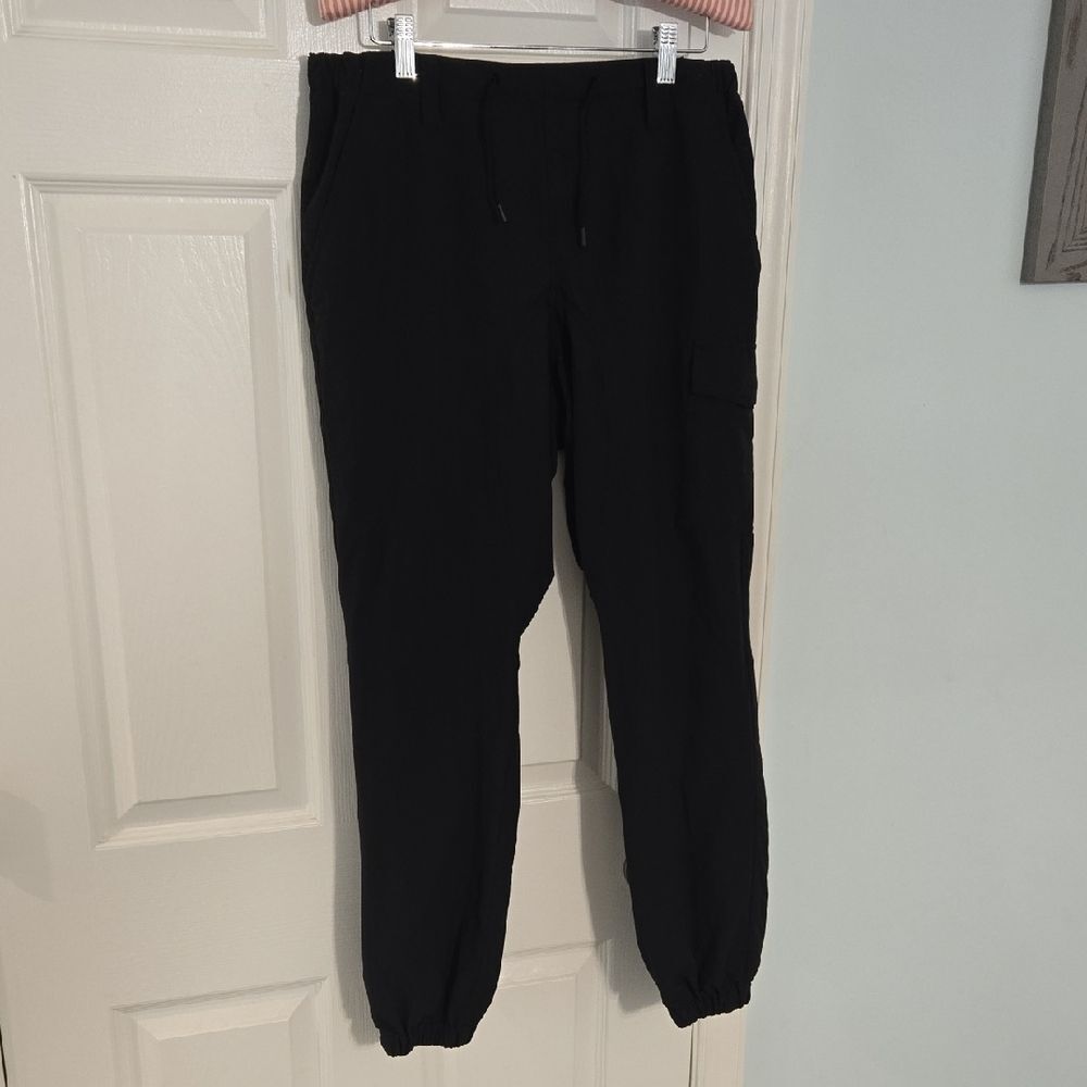 MEC Black Cargo Pants with Tapered Leg Design